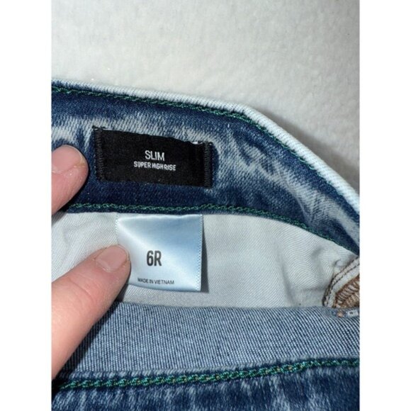 Express Jeans Womens 6 Blue Denim Super Soft Slim Fit Super High Rise Distressed - Picture 8 of 9